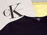 カルバンクラインのTシャツ